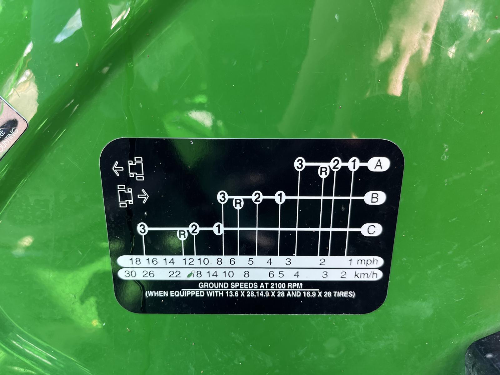 ./imagenes/INVOICE/2019/18009/JOHN DEERE 5050E (12).JPG